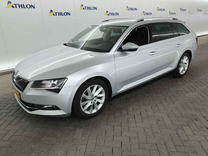 SKODA SUPERB 2017 tmbjg9np2j7519389