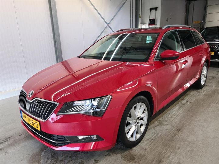 SKODA SUPERB 2018 tmbjg9np2j7608539