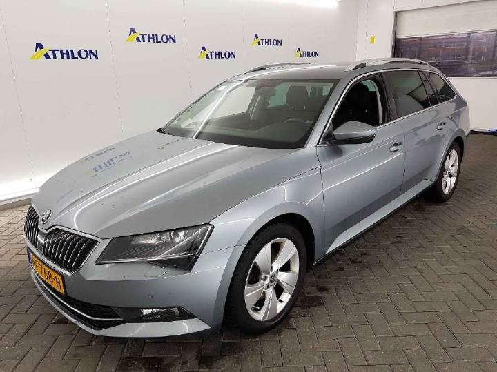 SKODA SUPERB 2017 tmbjg9np3h7021972