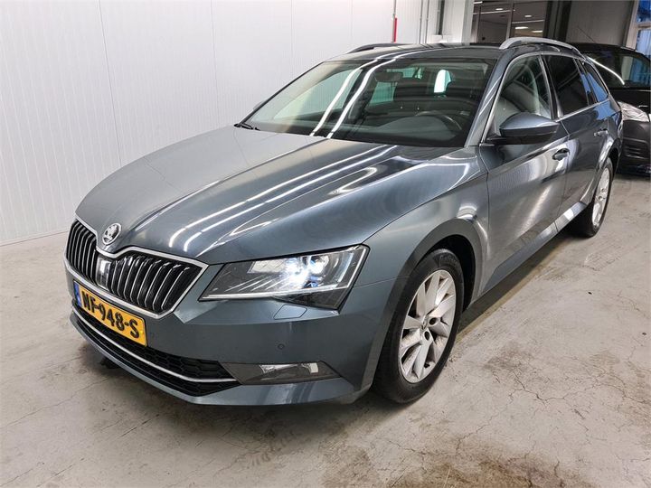 SKODA SUPERB 2017 tmbjg9np3h7507083