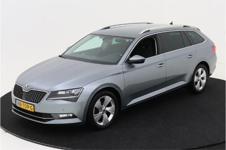 SKODA SUPERB 2017 tmbjg9np3h7517984