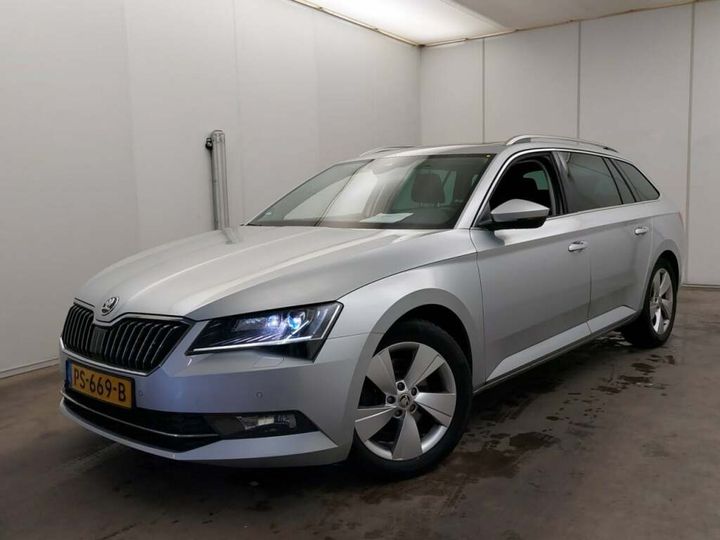 SKODA SUPERB 2017 tmbjg9np3j7504755