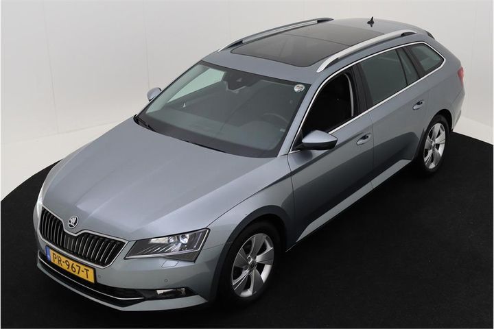 SKODA SUPERB 2017 tmbjg9np3j7517859