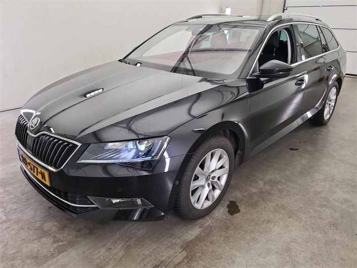 SKODA SUPERB 2018 tmbjg9np3j7533611