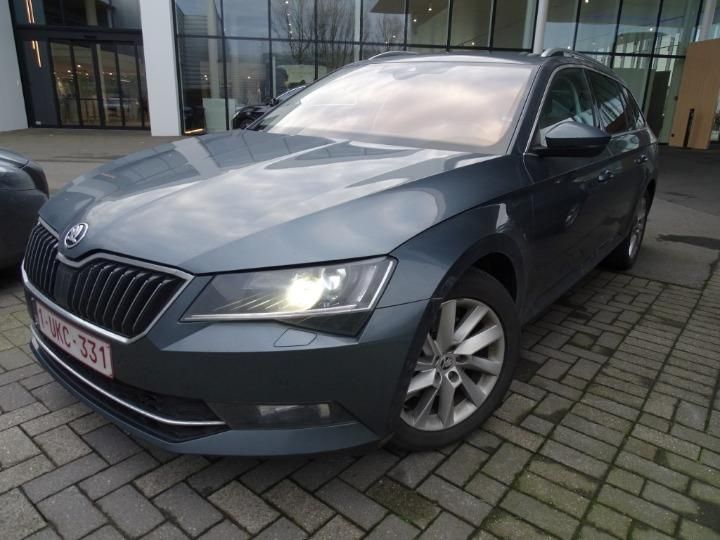 SKODA SUPERB 2018 tmbjg9np3j7570657