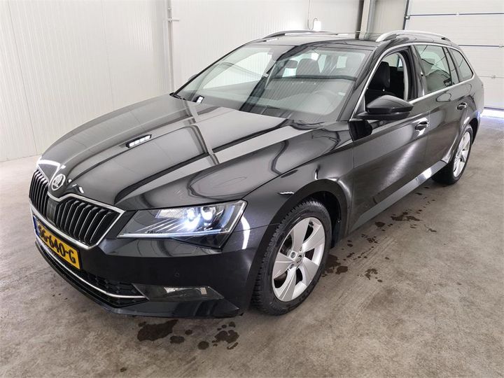 SKODA SUPERB 2018 tmbjg9np3j7576006