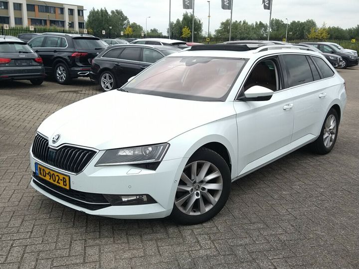 SKODA SUPERB 2016 tmbjg9np4h7015954