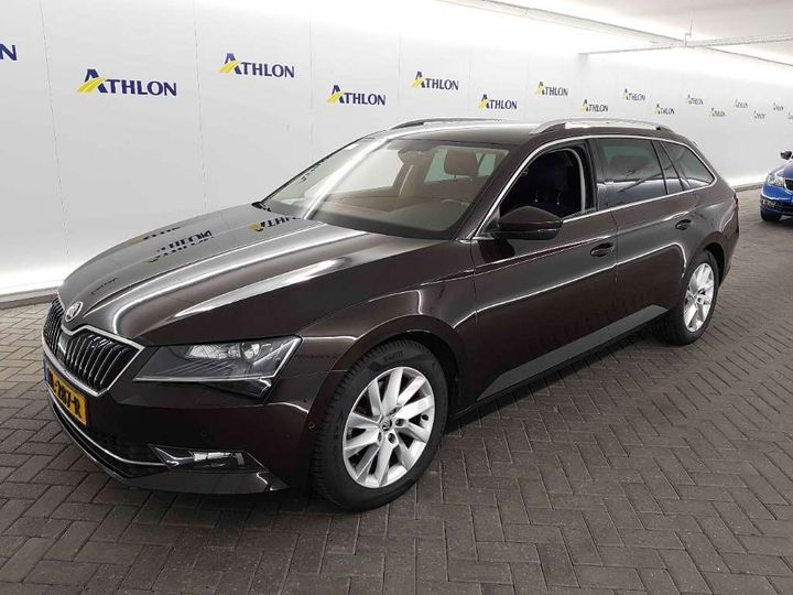 SKODA SUPERB 2017 tmbjg9np4h7048534