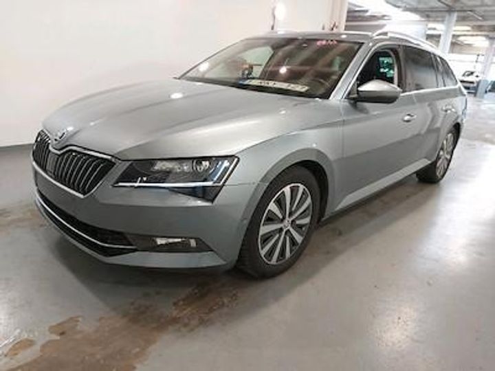 SKODA SUPERB 2017 tmbjg9np4h7520344