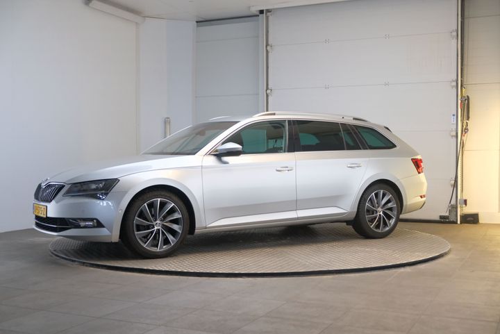 SKODA SUPERB 2016 tmbjg9np5h7035145