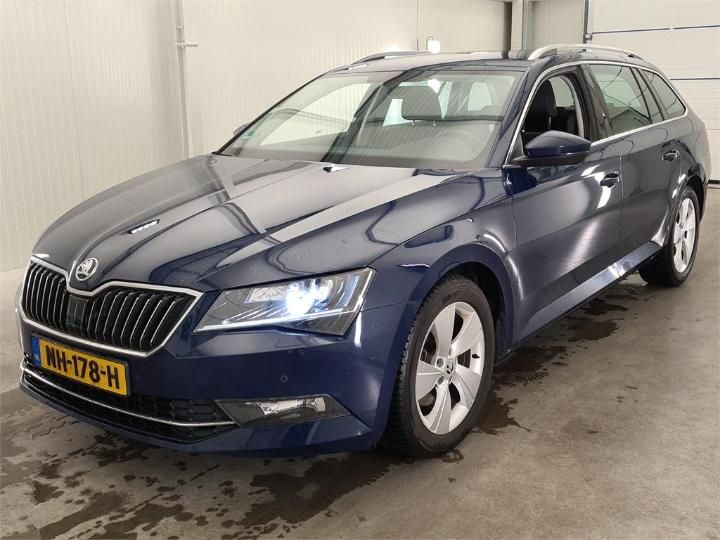 SKODA SUPERB 2017 tmbjg9np5h7521194