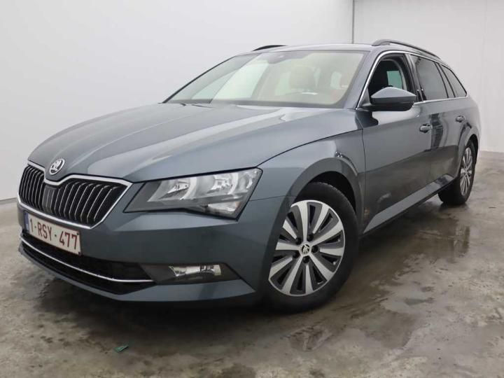 SKODA SUPERB 2017 tmbjg9np5h7529456