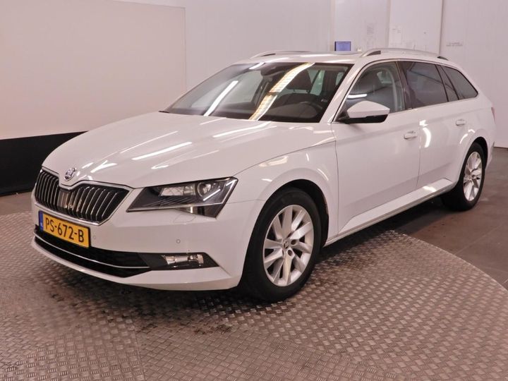 SKODA SUPERB 2018 tmbjg9np5j7505051