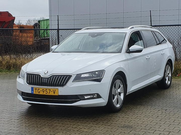 SKODA SUPERB 2018 tmbjg9np5j7607370