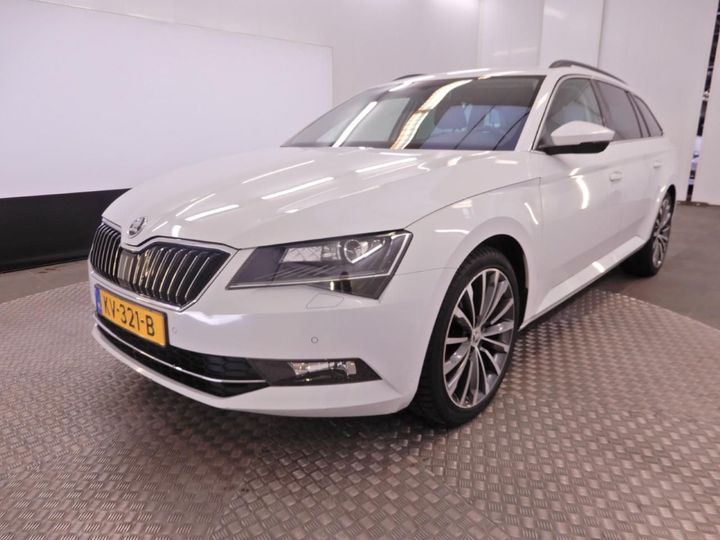 SKODA SUPERB 2017 tmbjg9np6g7070307