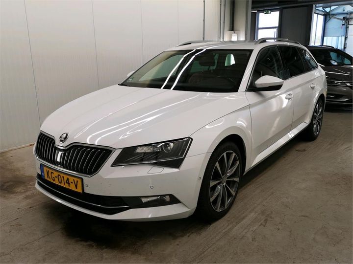 SKODA SUPERB 2016 tmbjg9np6h7022792