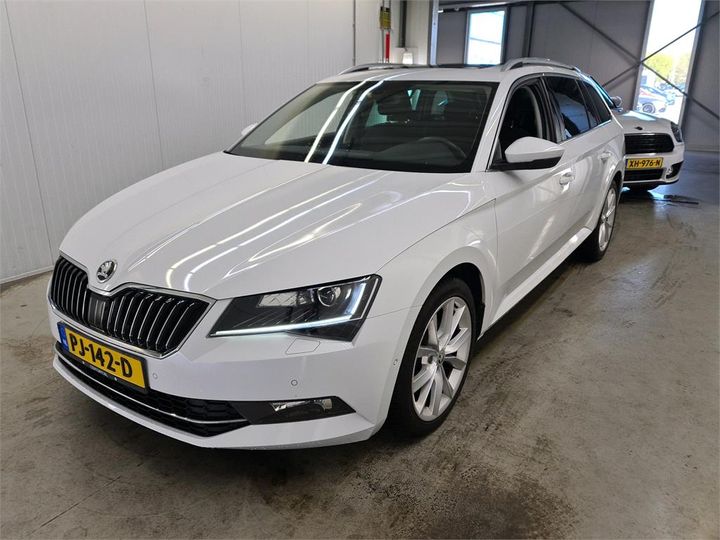 SKODA SUPERB 2017 tmbjg9np6h7541194