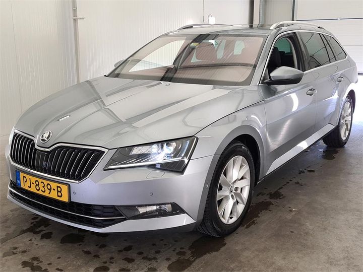 SKODA SUPERB 2018 tmbjg9np6h7556942