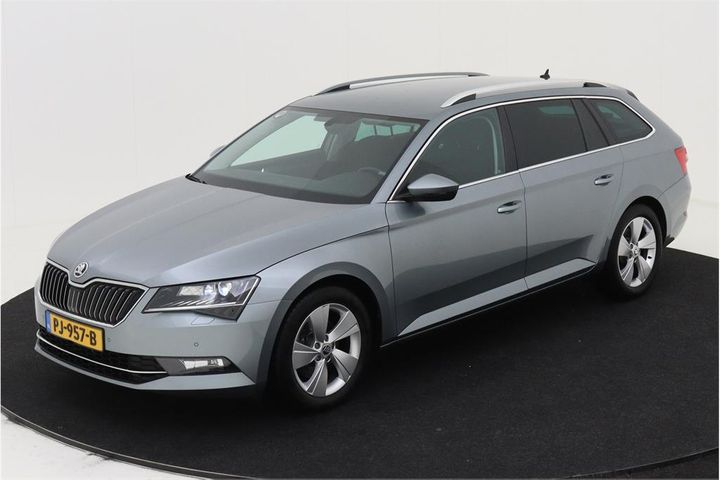 SKODA SUPERB 2017 tmbjg9np7h7507040