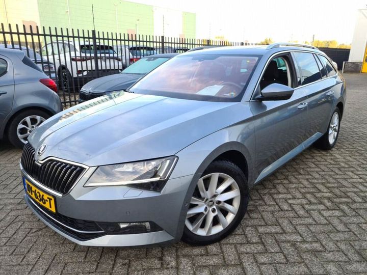 SKODA SUPERB 2017 tmbjg9np7h7543780