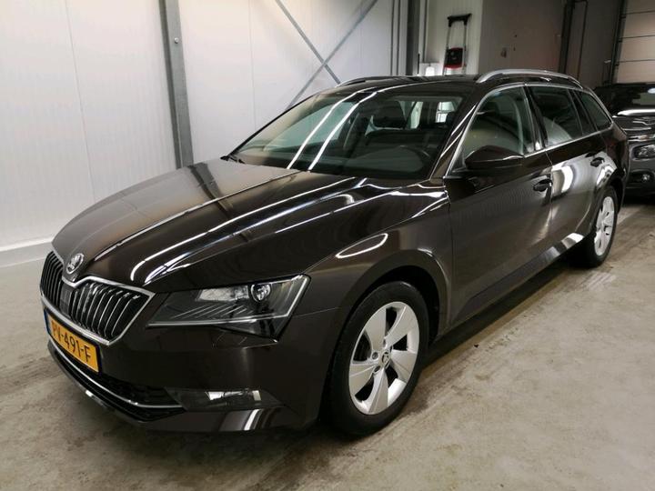 SKODA SUPERB 2017 tmbjg9np7j7522479