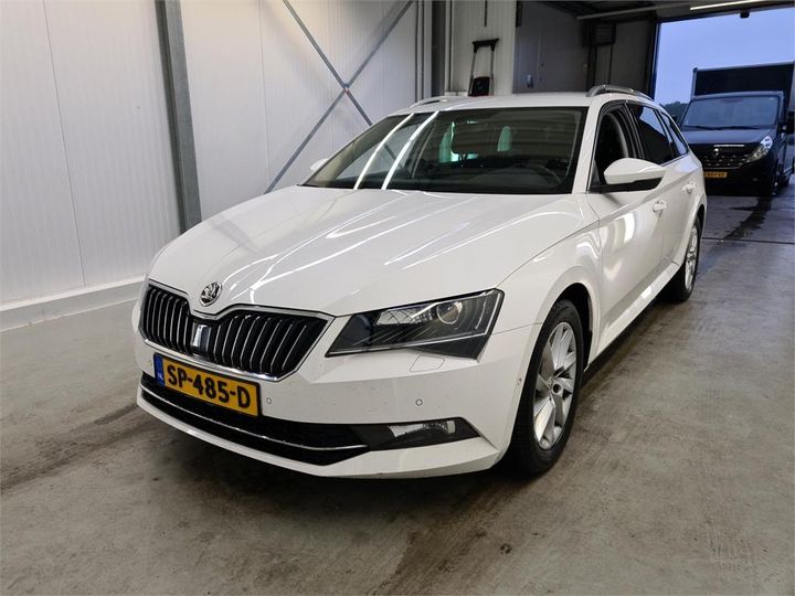 SKODA SUPERB 2018 tmbjg9np7j7585517