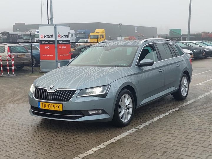 SKODA SUPERB 2018 tmbjg9np7j7593844