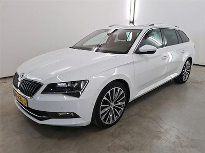 SKODA SUPERB 2017 tmbjg9np8h7542069