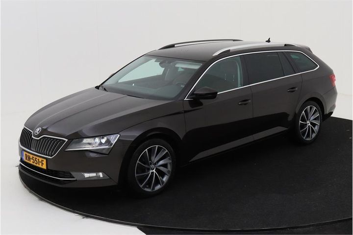 SKODA SUPERB 2018 tmbjg9np8j7549352