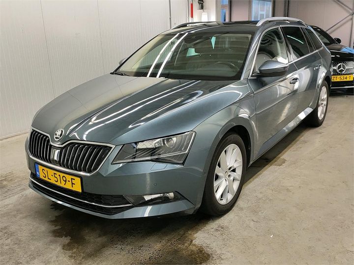 SKODA SUPERB 2018 tmbjg9np8j7586109