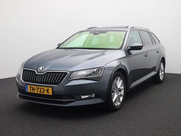 SKODA SUPERB 2018 tmbjg9np8j7606777