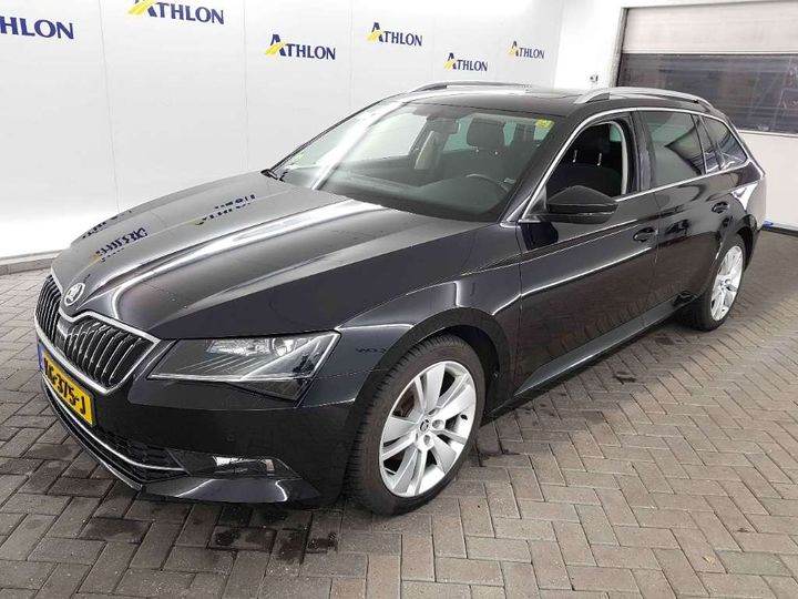 SKODA SUPERB 2017 tmbjg9np9g7047524