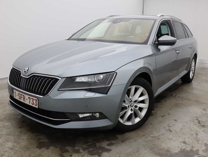 SKODA SUPERB 2017 tmbjg9np9h7550701