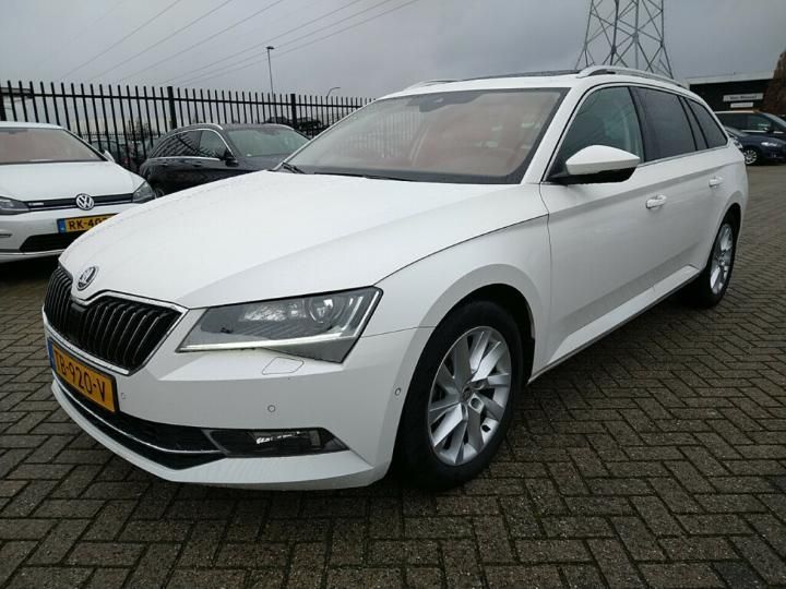 SKODA SUPERB 2018 tmbjg9np9j7599189