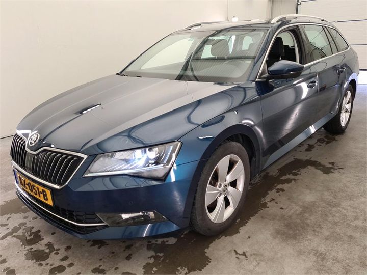 SKODA SUPERB 2017 tmbjg9npxh7516718