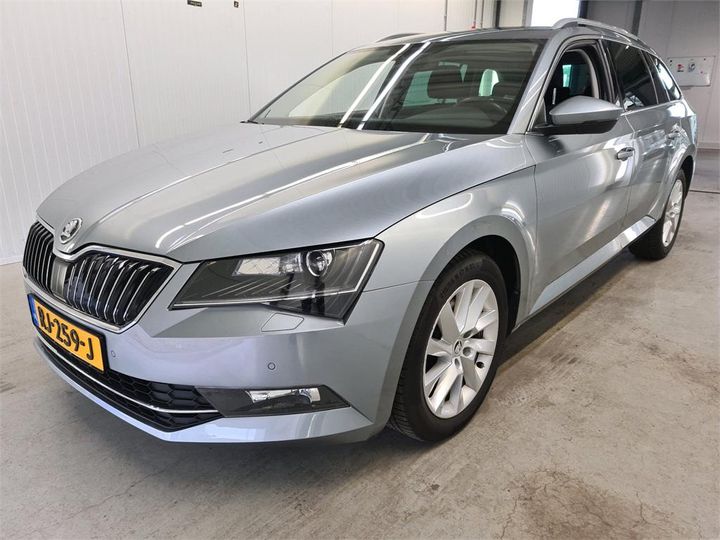 SKODA SUPERB 2018 tmbjg9npxj7548574