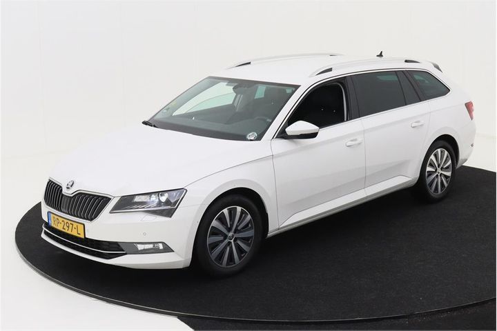 SKODA SUPERB 2018 tmbjg9npxj7554584