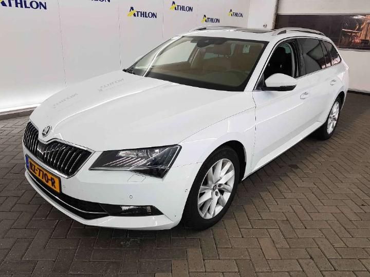 SKODA SUPERB 2018 tmbjg9npxj7557775