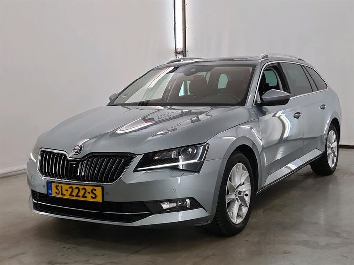 SKODA SUPERB 2018 tmbjg9npxj7583857