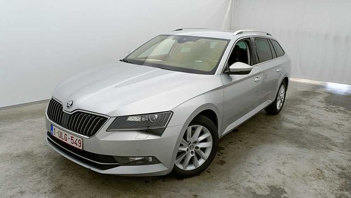 SKODA SUPERB 2018 tmbjg9npxj7589383