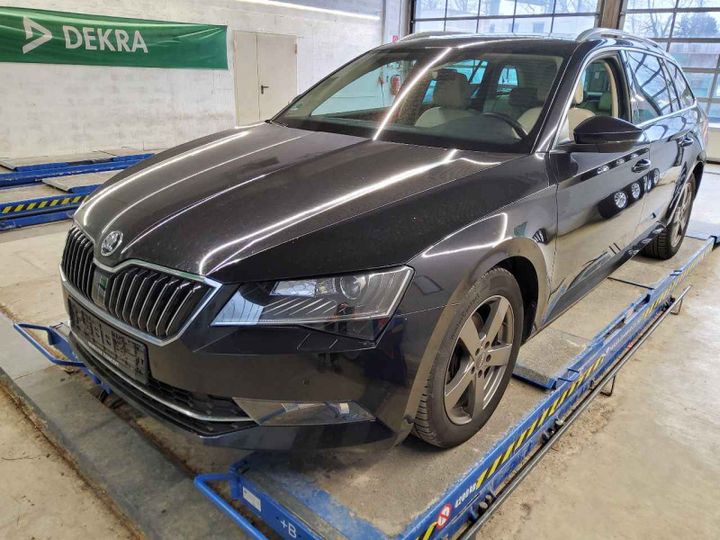 SKODA SUPERB 2018 tmbjh7np0k7022859