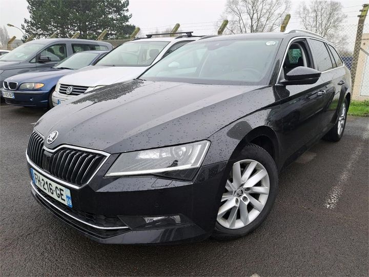 SKODA SUPERB 2019 tmbjh7np0k7045171