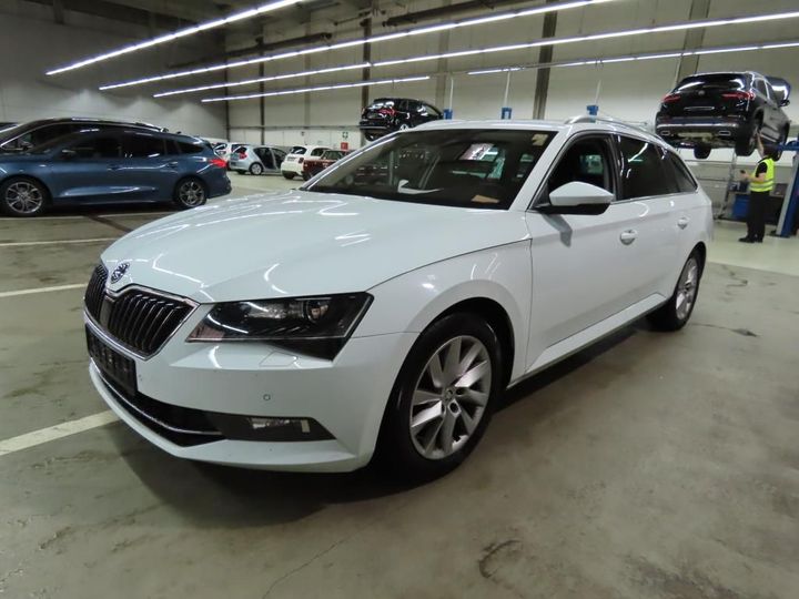 SKODA SUPERB 2018 tmbjh7np1j7547931