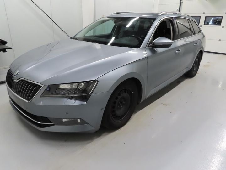 SKODA SUPERB 2018 tmbjh7np1k7013717