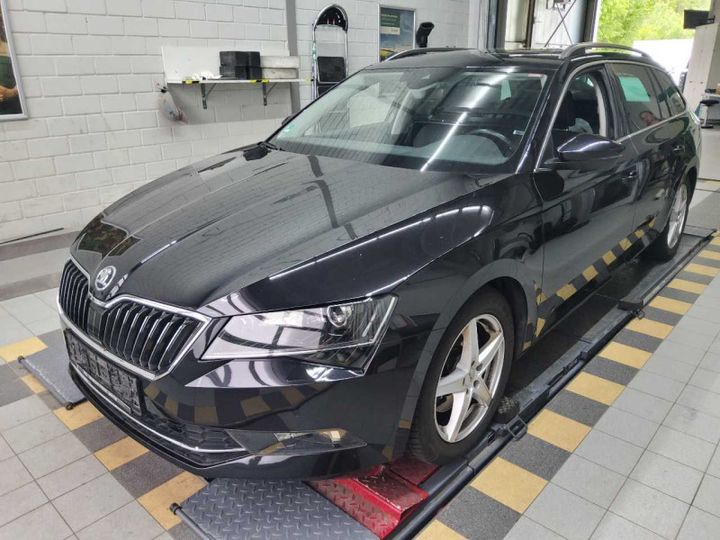 SKODA SUPERB 2019 tmbjh7np3k7073059