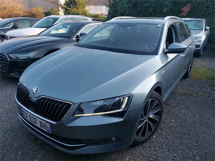 SKODA SUPERB 2018 tmbjh7np5j7566479