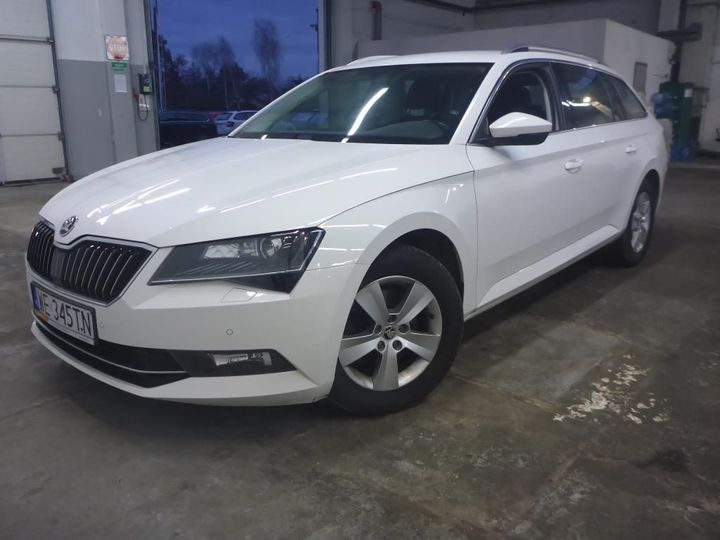 SKODA SUPERB 2018 tmbjh7np5j7604860