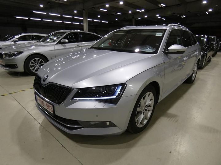 SKODA SUPERB 2018 tmbjh7np6k7023689