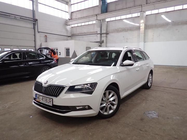 SKODA SUPERB 2018 tmbjh7np8k7017098