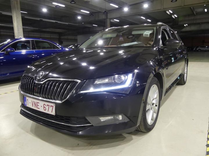 SKODA SUPERB 2018 tmbjh7np8k7033933